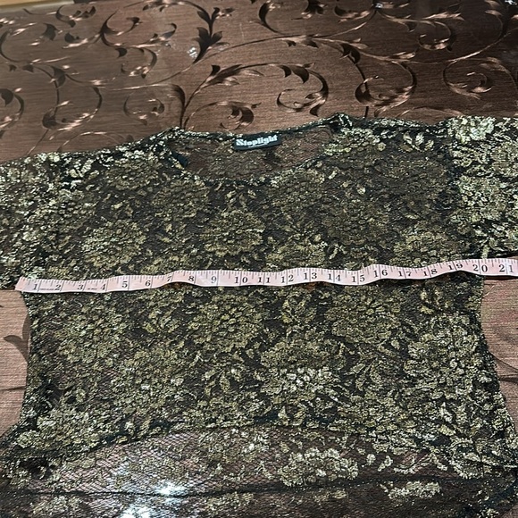 Stoplight Vintage 80s Lace Crop Fish Tail Top / Hi Lo Blouse / - Picture 5 of 11